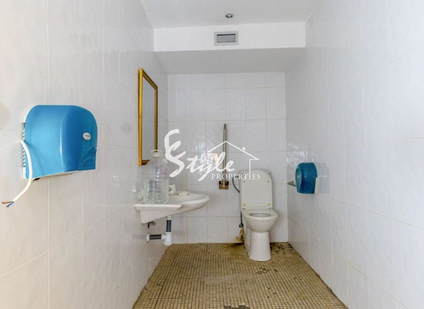 Resale - Commercial - Torrevieja