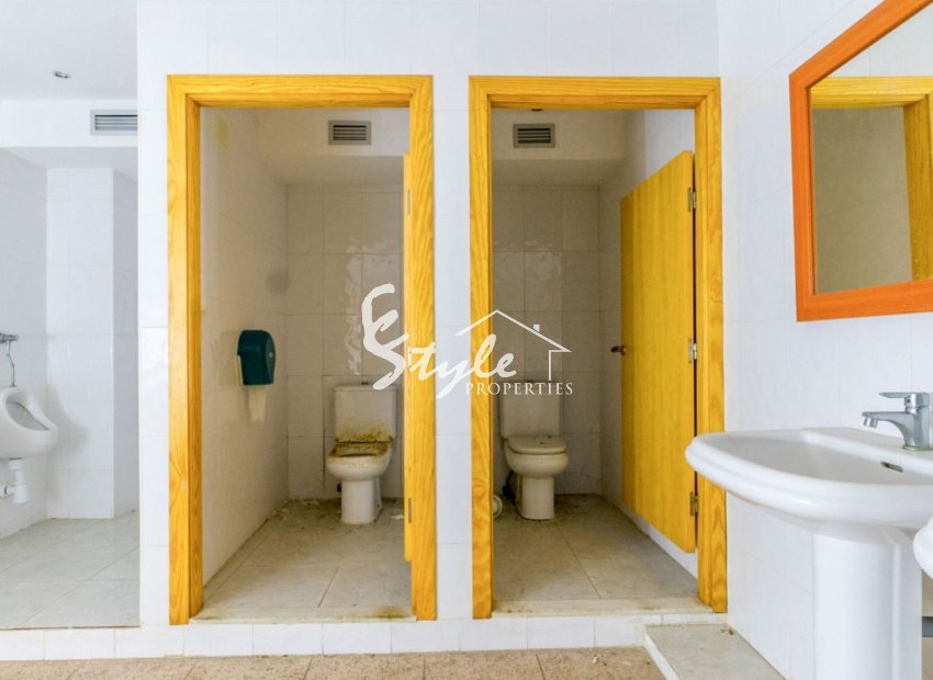 Resale - Commercial - Torrevieja