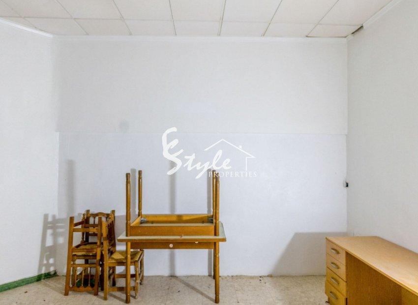 Resale - Commercial - Torrevieja