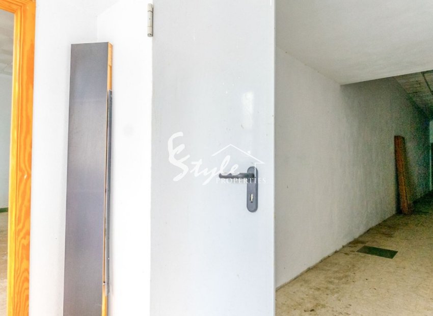 Resale - Commercial - Torrevieja