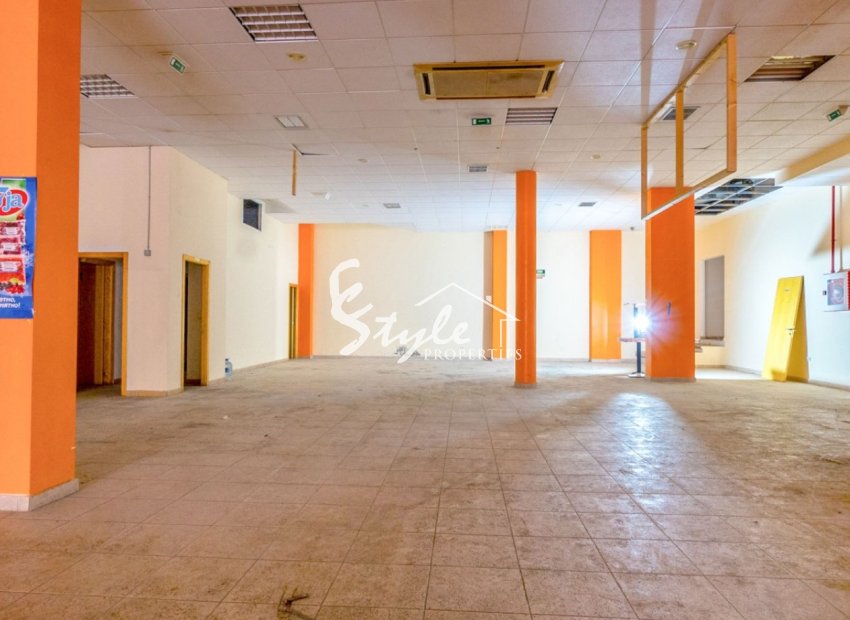 Resale - Commercial - Torrevieja