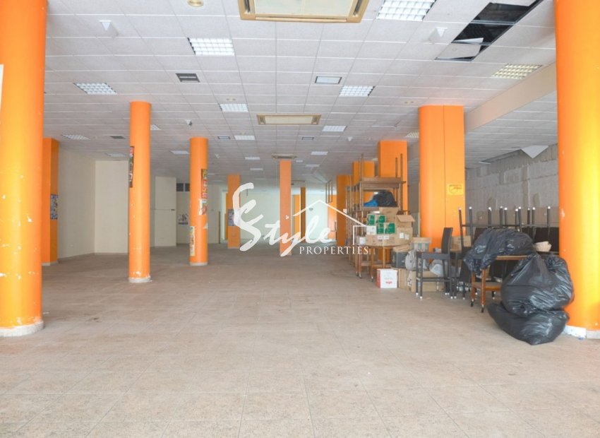 Resale - Commercial - Torrevieja