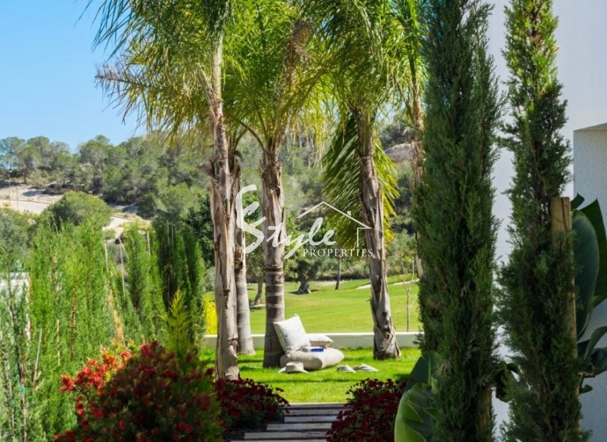 Resale - Detached - Orihuela Costa  - Las Colinas Golf