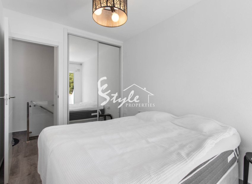 Resale - Duplex apartment - Torrevieja - Lago Jardin