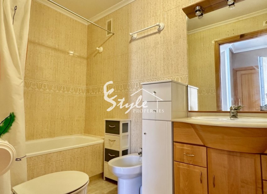 Resale - Duplex - Orihuela Costa  - Playa Flamenca