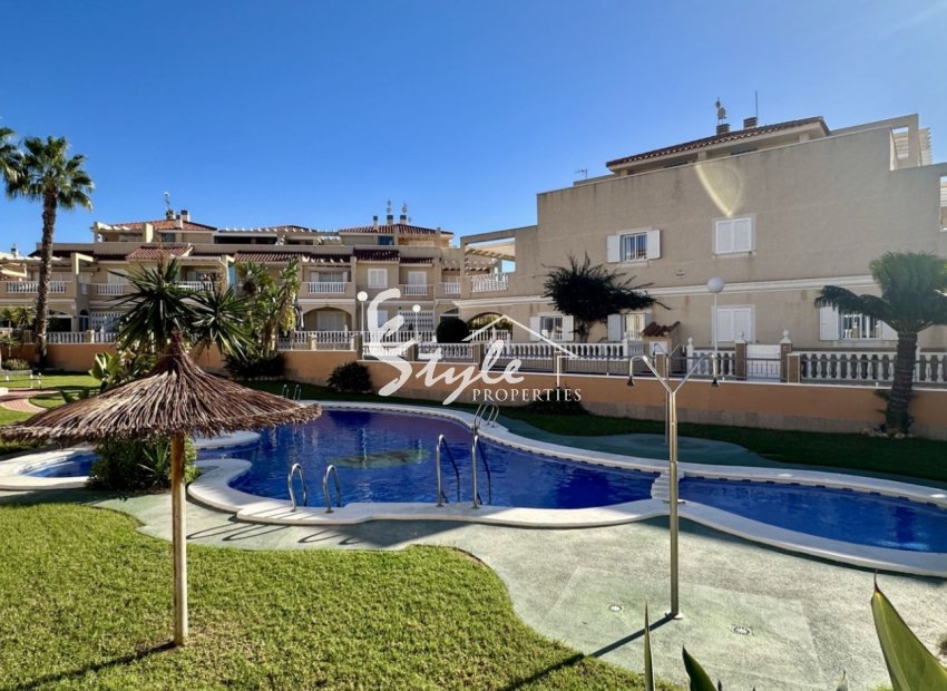 Resale - Duplex - Orihuela Costa  - Playa Flamenca