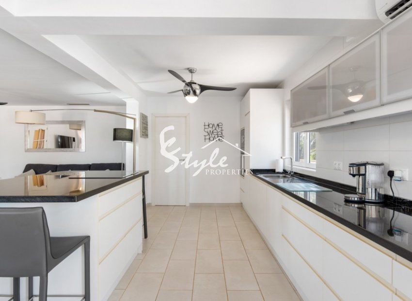 Resale - Finca Country Property - Alicante - Catral