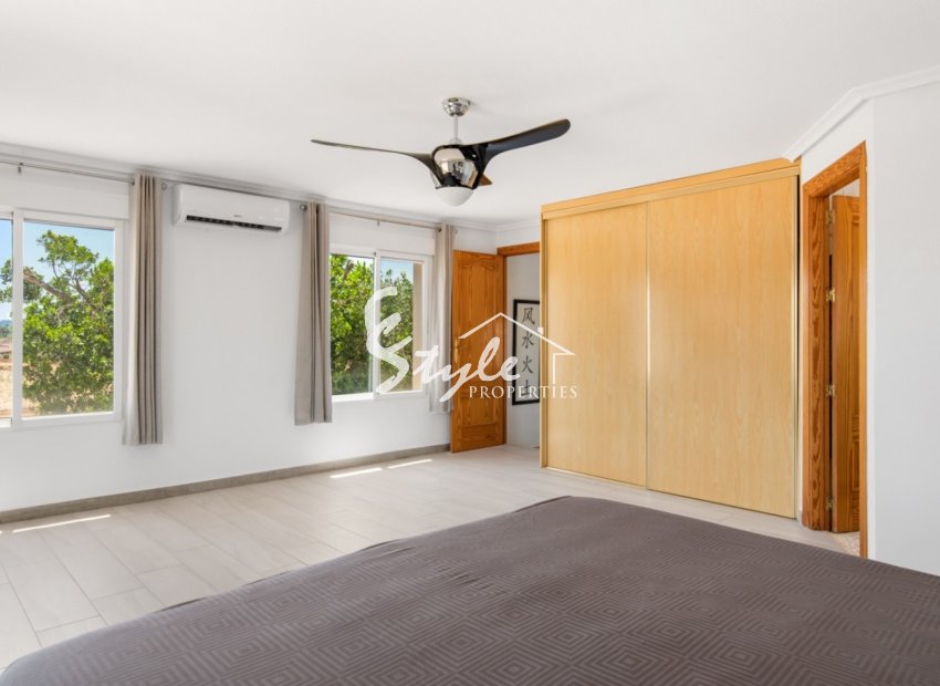 Resale - Finca Country Property - Alicante - Catral