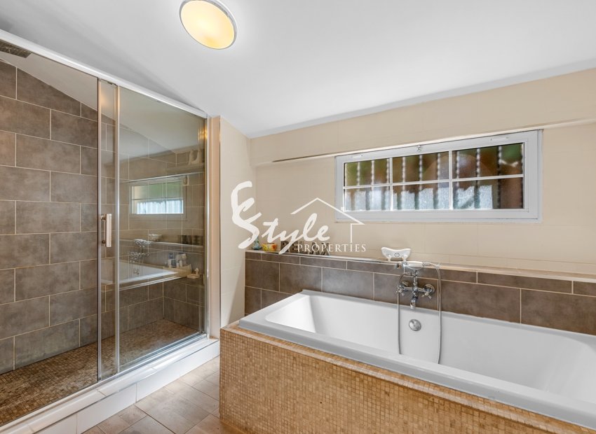 Resale - Finca Country Property - Almoradi - Las heredades