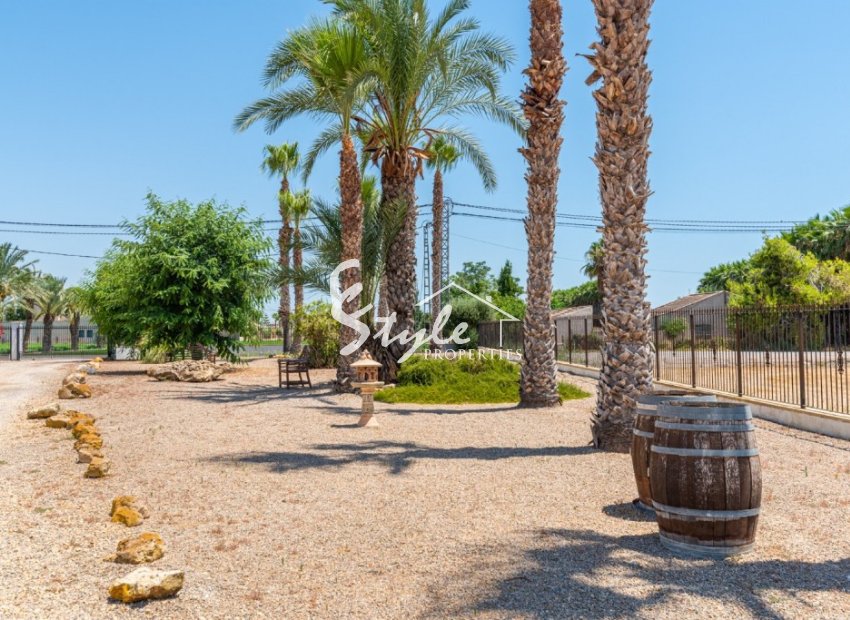 Resale - Finca Country Property - Catral