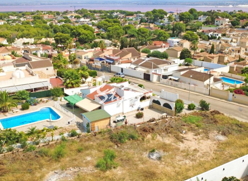 Resale - Plot - Torrevieja - Los Balcones