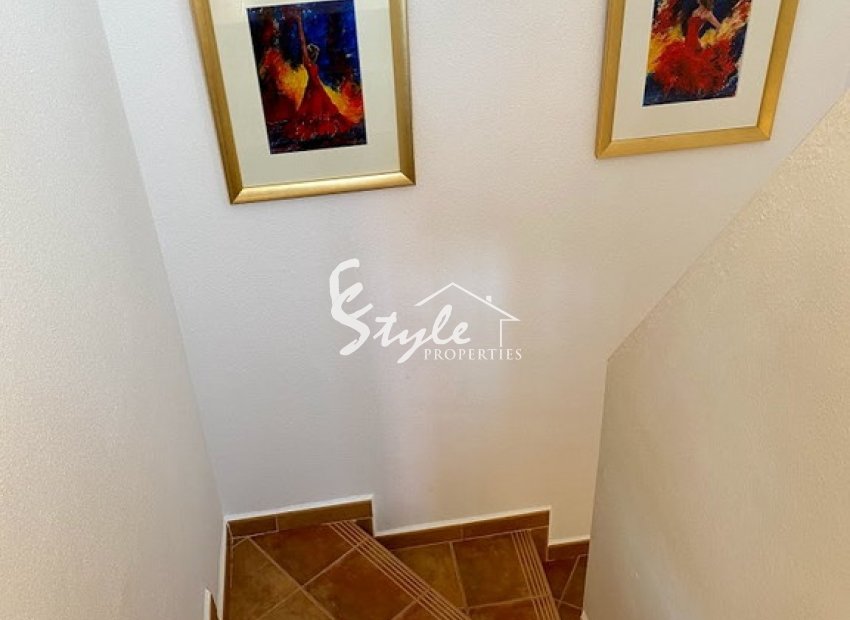 Resale - Quad House - Los Altos