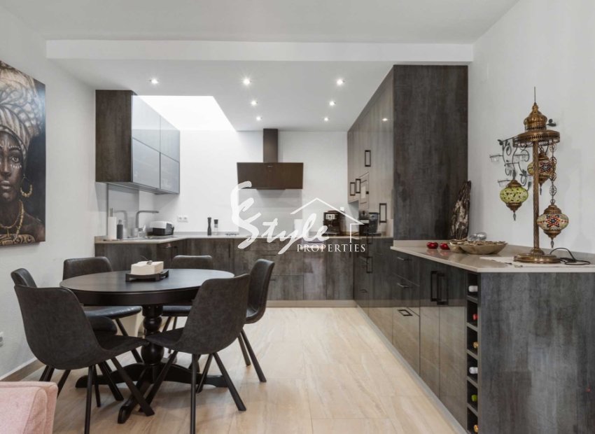 Resale - Quad House - Torrevieja