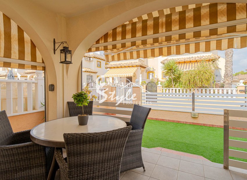 Resale - Quatro house - Orihuela-Costa - Lomas de Cabo Roig