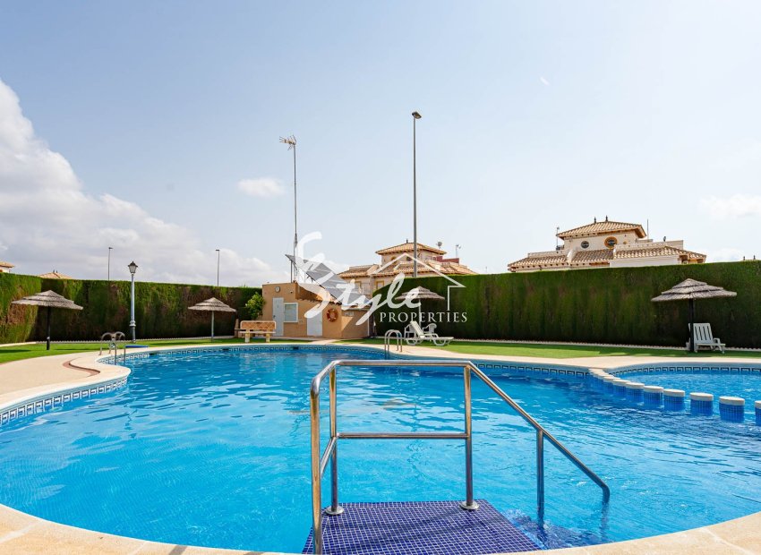 Resale - Quatro house - Orihuela-Costa - Lomas de Cabo Roig