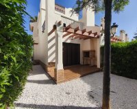 Resale - Semi-Detached Villa - Algorfa - La Finca Golf Resort