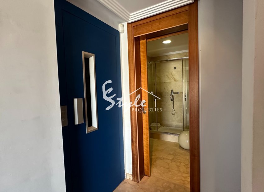 Resale - Semi-Detached Villa - Algorfa - La Finca Golf Resort