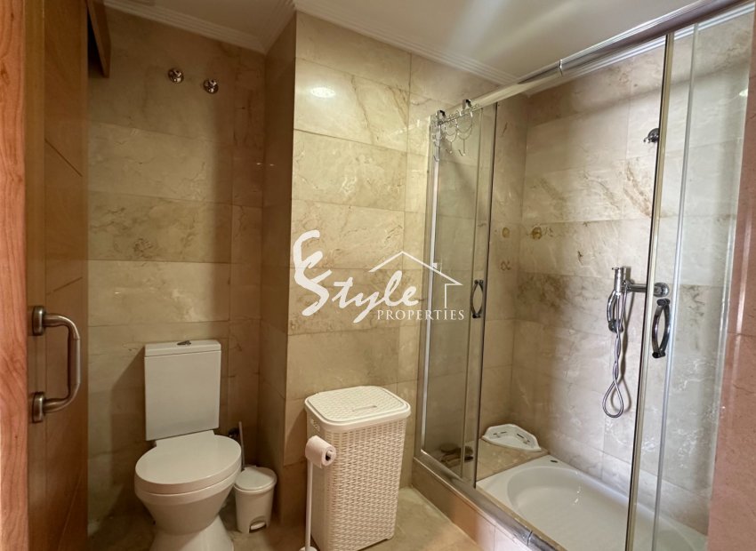 Resale - Semi-Detached Villa - Algorfa - La Finca Golf Resort