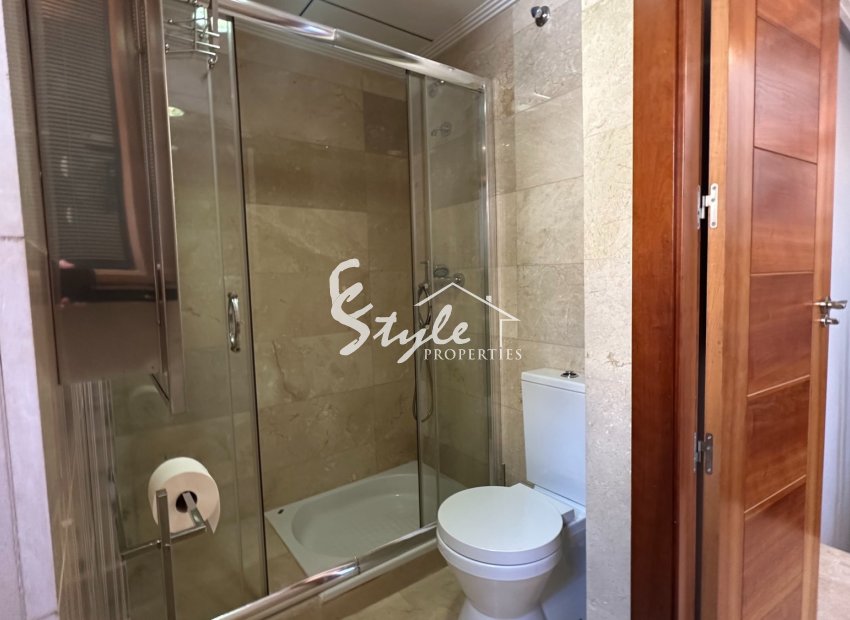 Resale - Semi-Detached Villa - Algorfa - La Finca Golf Resort
