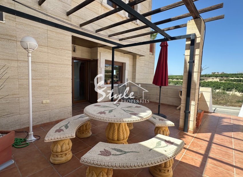 Resale - Semi-Detached Villa - Algorfa - La Finca Golf Resort