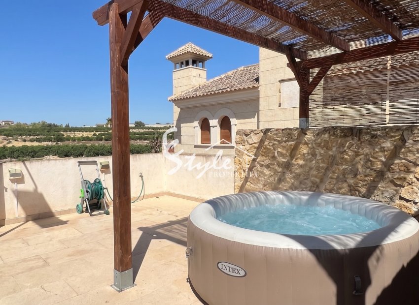 Resale - Semi-Detached Villa - Algorfa - La Finca Golf Resort