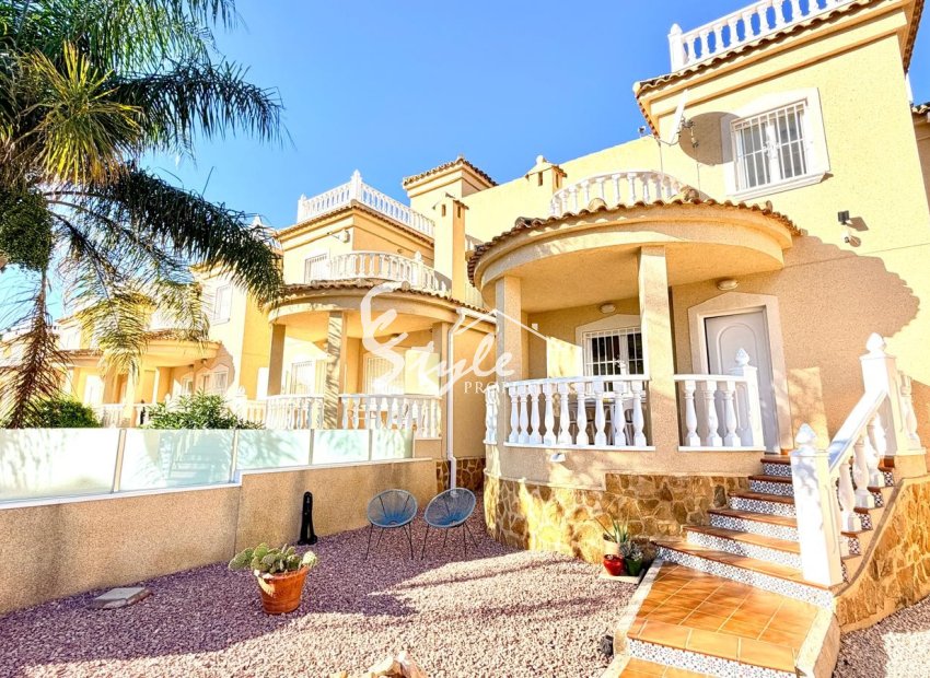 Resale - Semi-Detached Villa - Ciudad Quesada - La Marquesa Golf