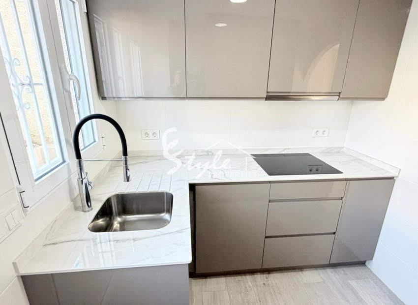 Resale - Semi-Detached Villa - Ciudad Quesada - La Marquesa Golf