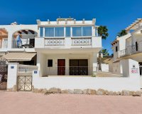 Resale - Semi-Detached Villa - Ciudad Quesada