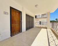 Resale - Semi-Detached Villa - Ciudad Quesada