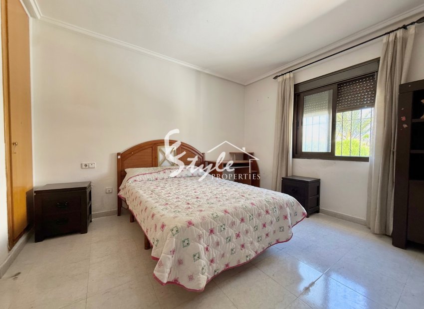 Resale - Semi-Detached Villa - Ciudad Quesada