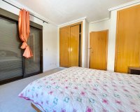 Resale - Semi-Detached Villa - Ciudad Quesada