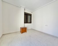 Resale - Semi-Detached Villa - Ciudad Quesada
