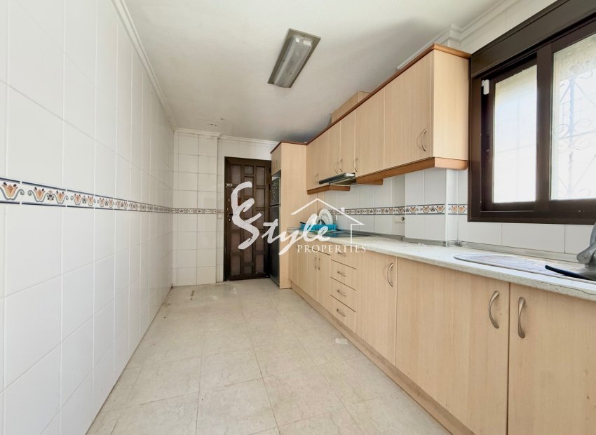 Resale - Semi-Detached Villa - Ciudad Quesada