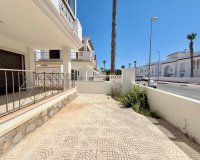 Resale - Semi-Detached Villa - Ciudad Quesada