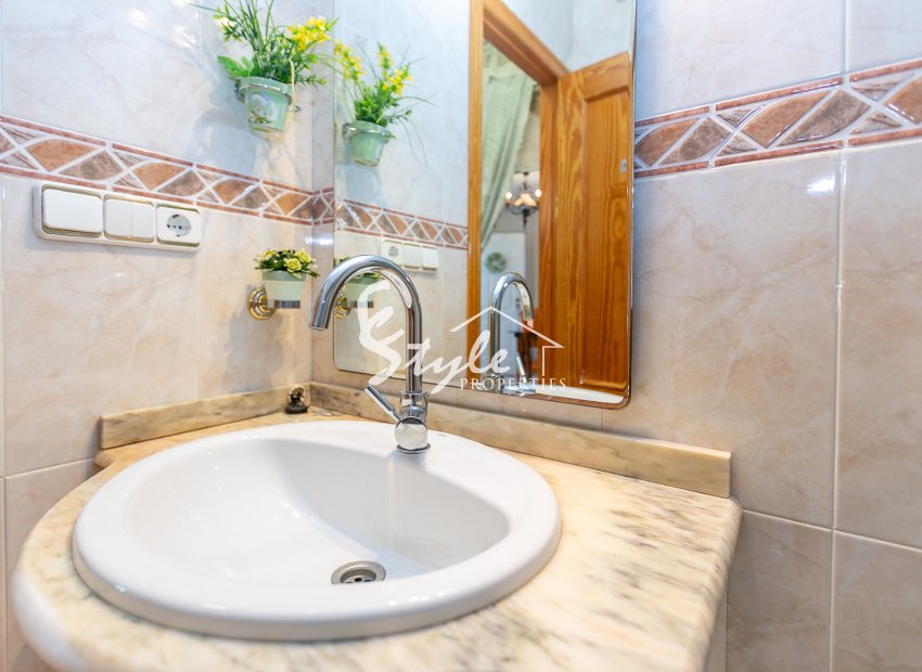 Resale - Semi-Detached Villa - La Zenia