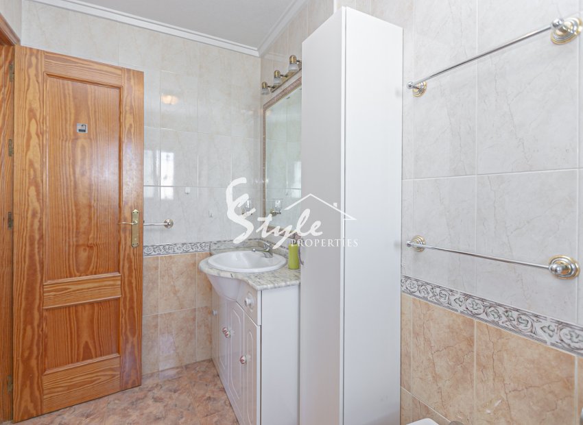 Resale - Semi-Detached Villa - La Zenia