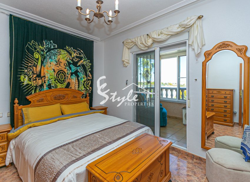 Resale - Semi-Detached Villa - La Zenia