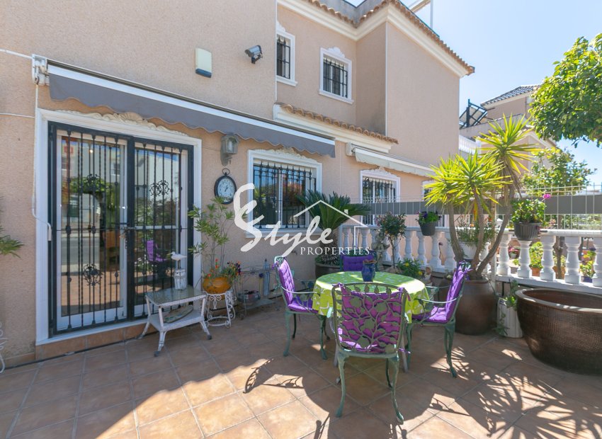 Resale - Semi-Detached Villa - La Zenia