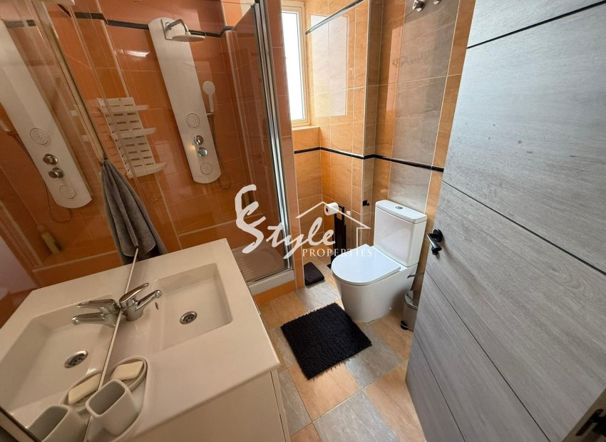 Resale - Semi-Detached Villa - Los Altos