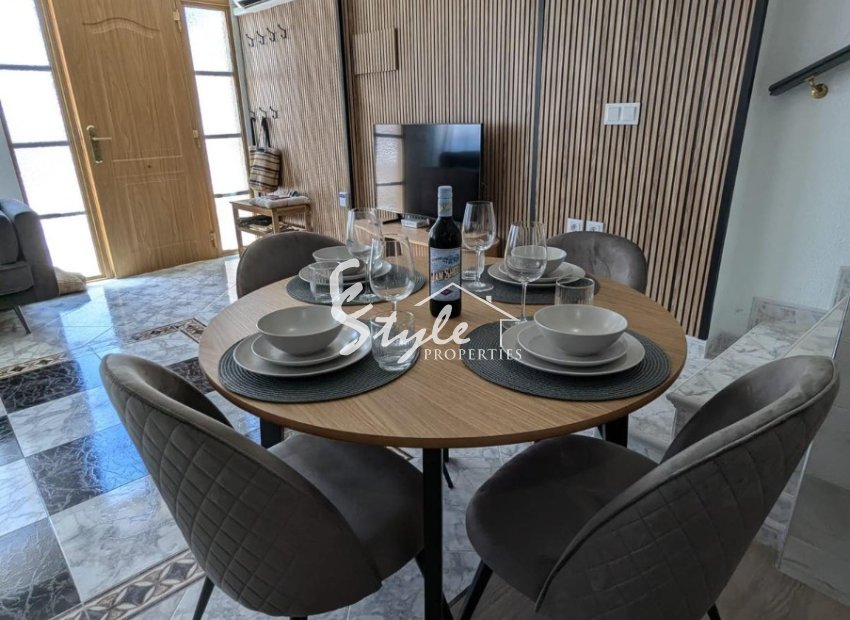 Resale - Semi-Detached Villa - Los Altos