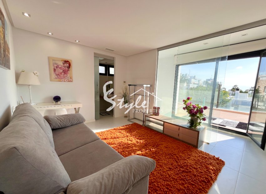 Resale - Semi - Detached Villa - Los Dolses