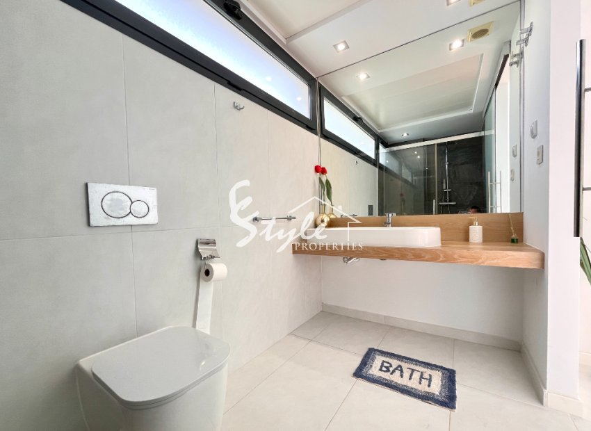 Resale - Semi - Detached Villa - Los Dolses