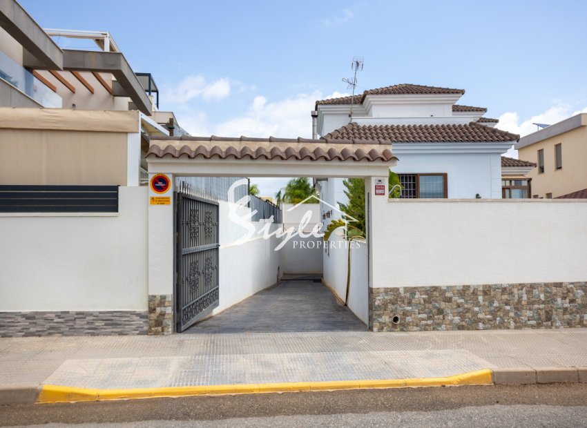 Resale - Semi - Detached Villa - Los Montesinos - La Herada