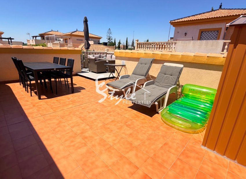 Resale - Semi-Detached Villa - Los Montesinos - Urbanizacion montesol