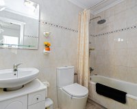 Resale - Semi - Detached Villa - Mil Palmeras - Riomar