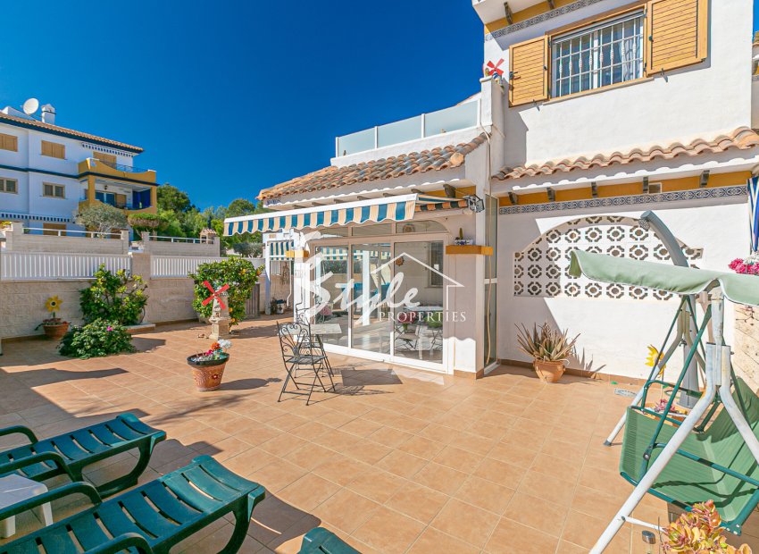 Resale - Semi - Detached Villa - Mil Palmeras - Riomar