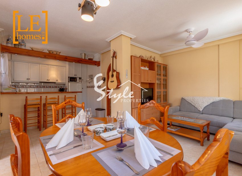 Resale - Semi-Detached Villa - Orihuela-Costa - La Zenia