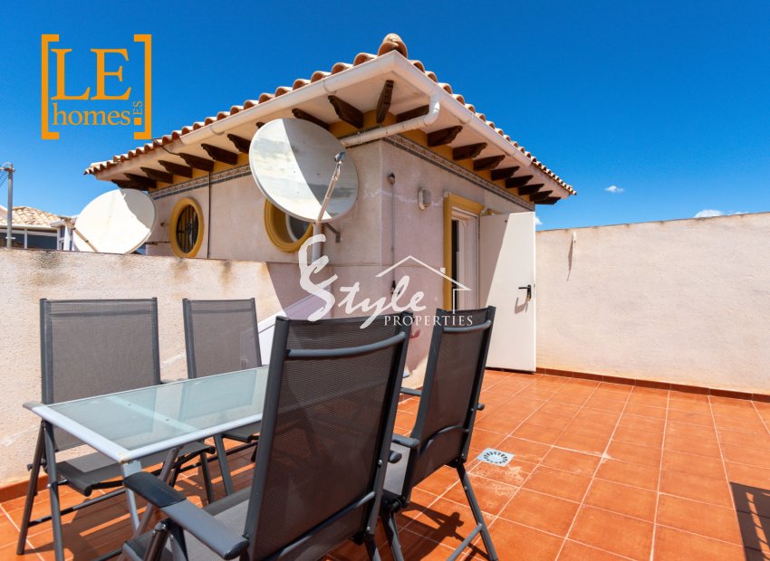 Resale - Semi-Detached Villa - Orihuela-Costa - La Zenia