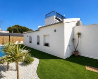 Resale - Semi-Detached Villa - Orihuela-Costa - Punta Prima