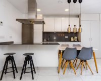 Resale - Semi - Detached Villa - Orihuela Costa  - Villamartin